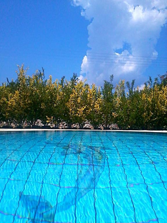 Iliachtides Villas Karavómilosz Kültér fotó