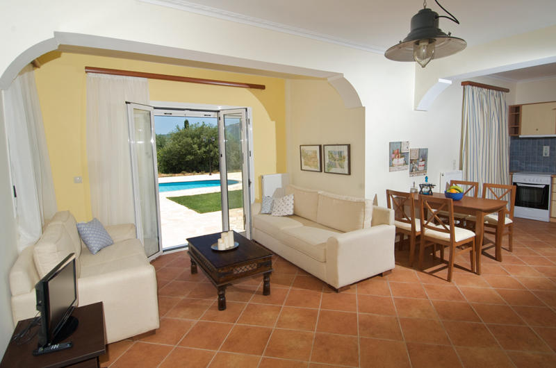 Iliachtides Villas Karavómilosz Kültér fotó
